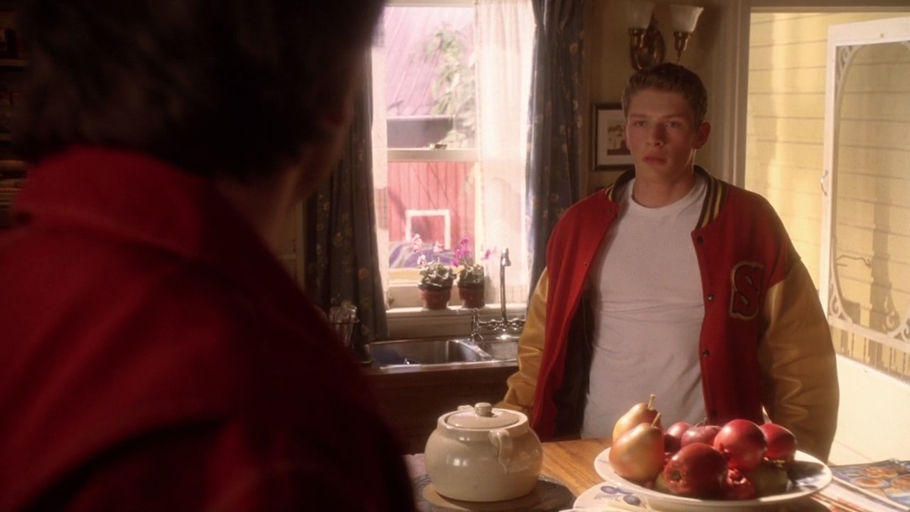 718Smallville0110.jpg