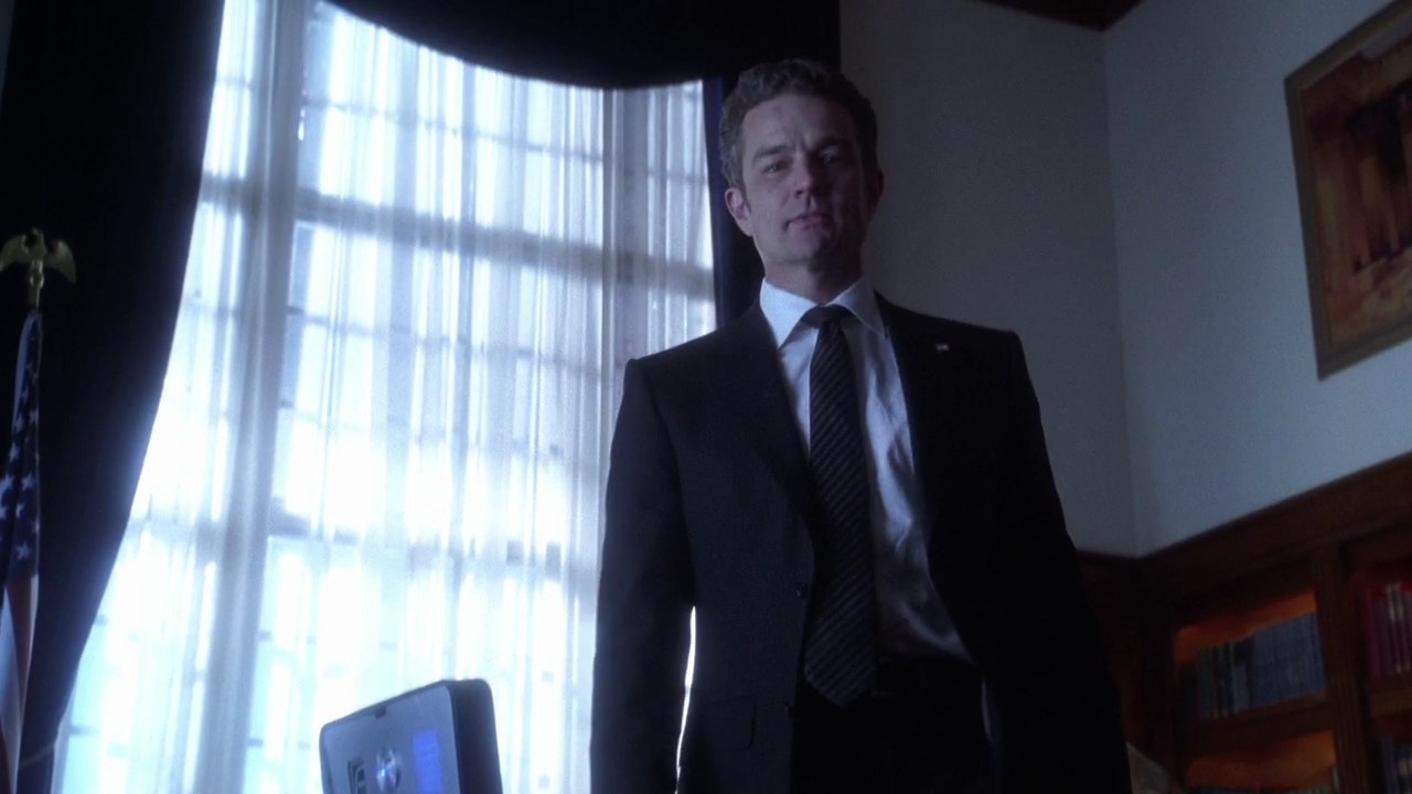 718Smallville0902.jpg