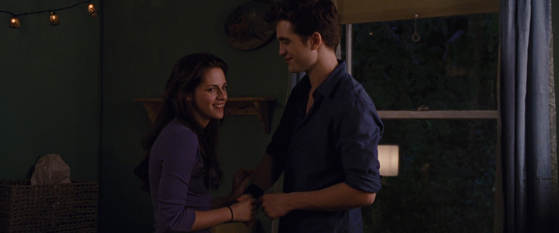 BreakingDawnPt1-0262.jpg