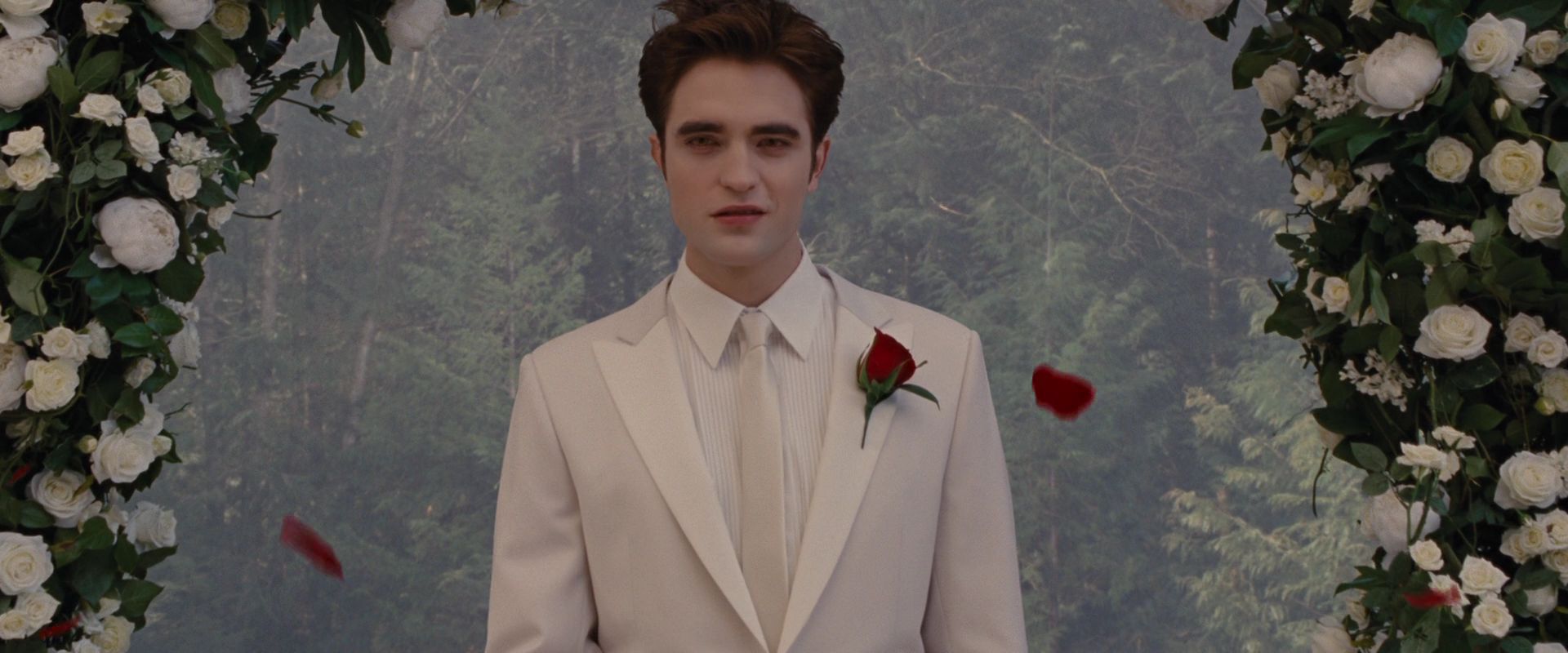 BreakingDawnPt1-0326.jpg