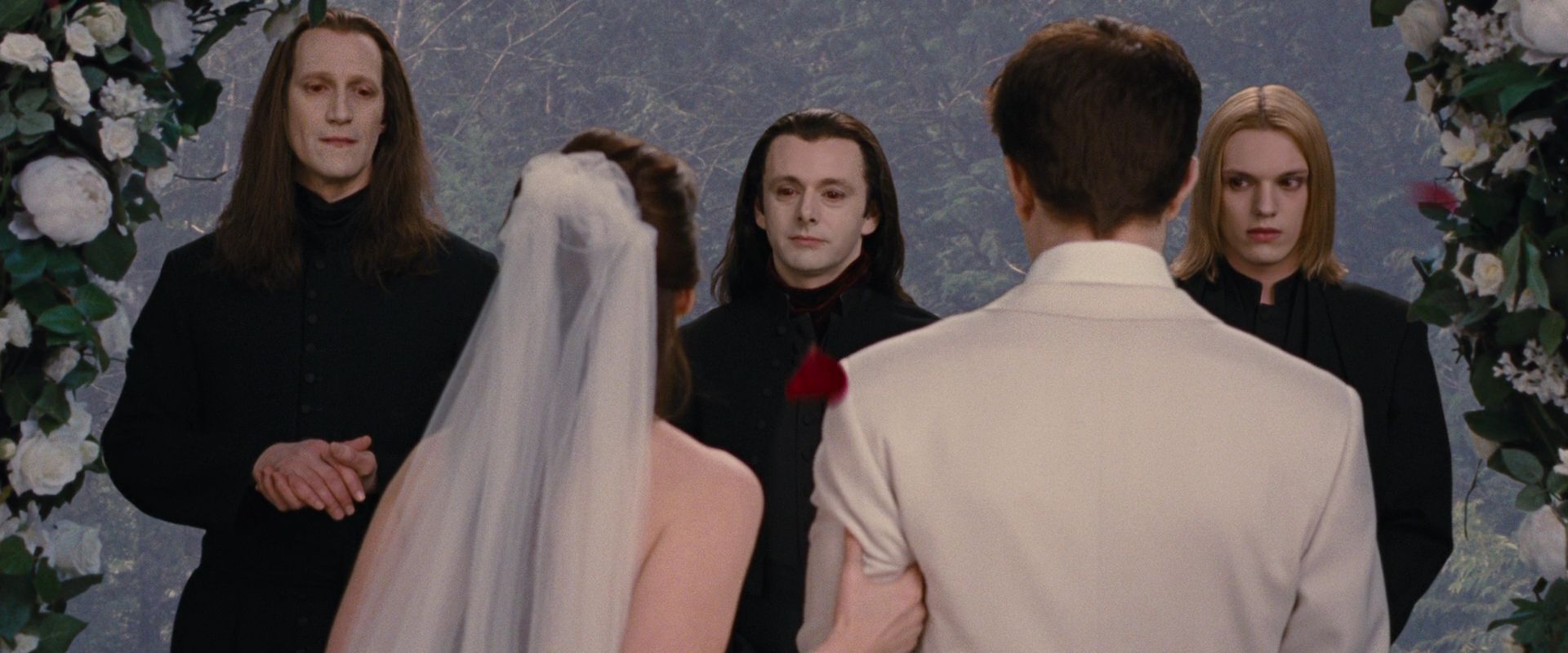 Twilight aro caius bella threesome