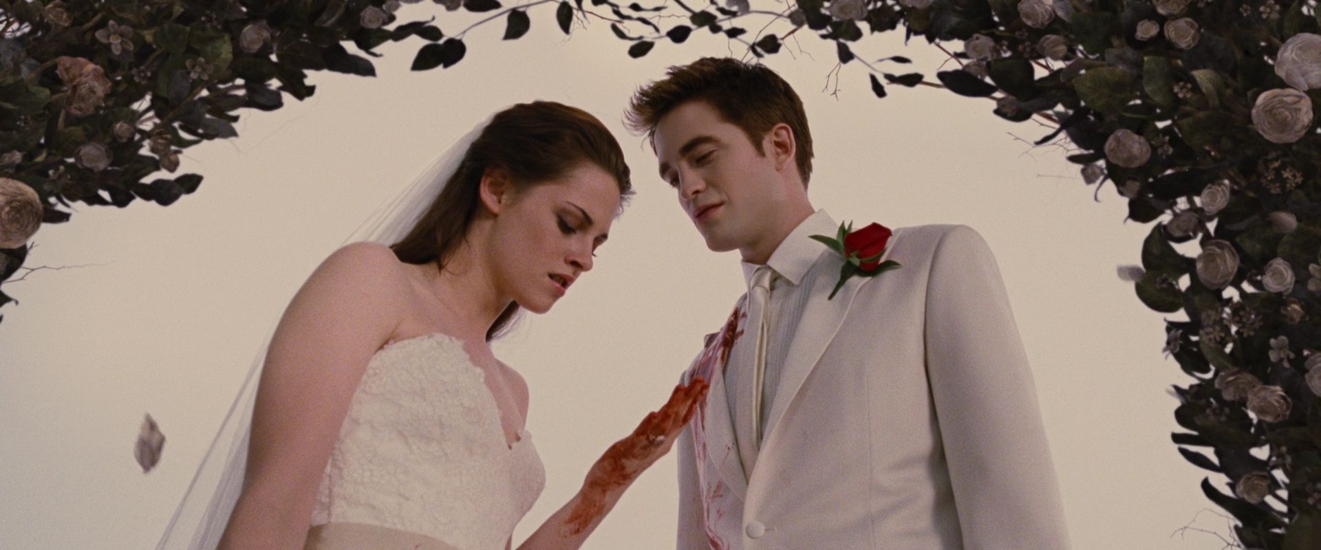 BreakingDawnPt1-0352.jpg