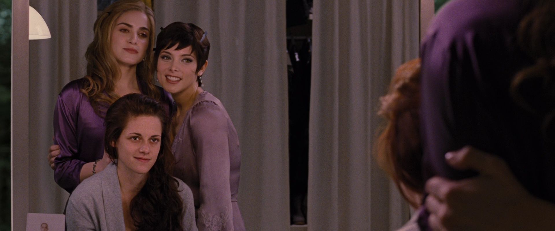 BreakingDawnPt1-0382.jpg