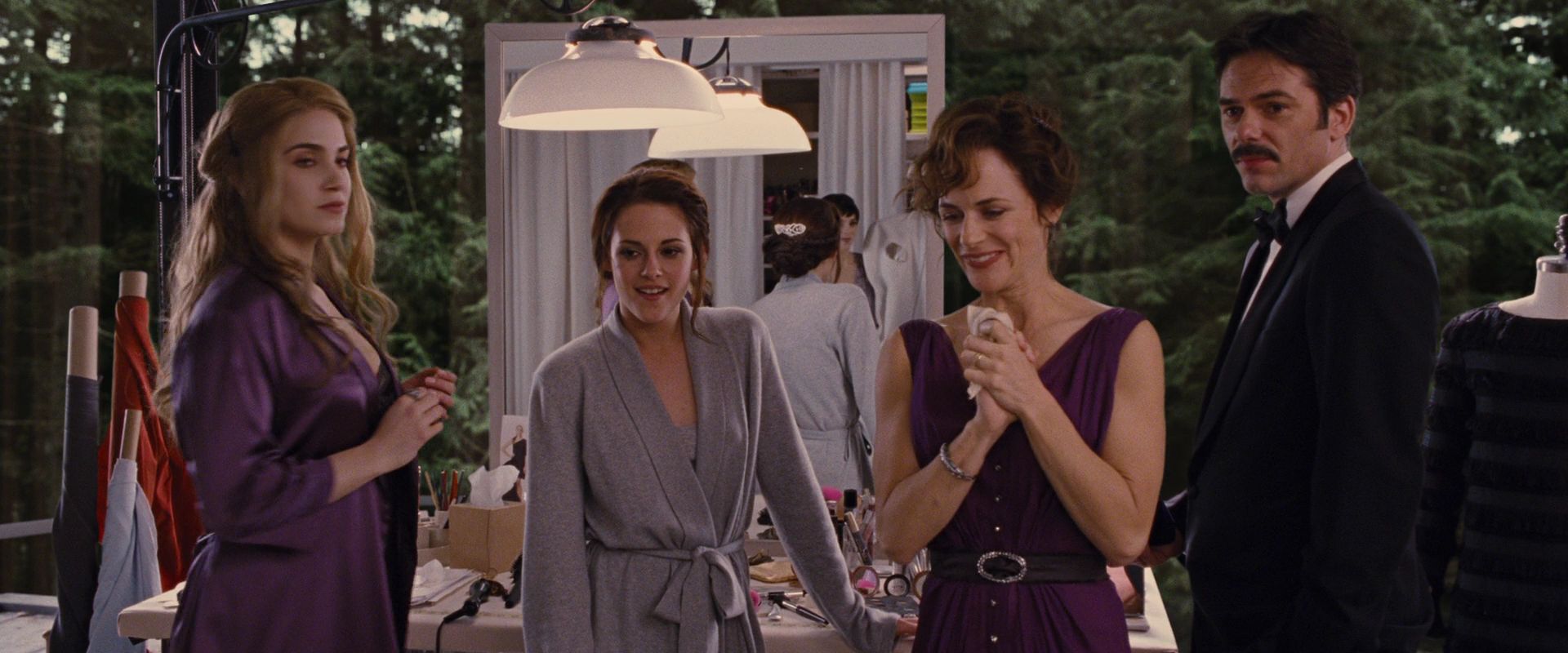BreakingDawnPt1-0453.jpg