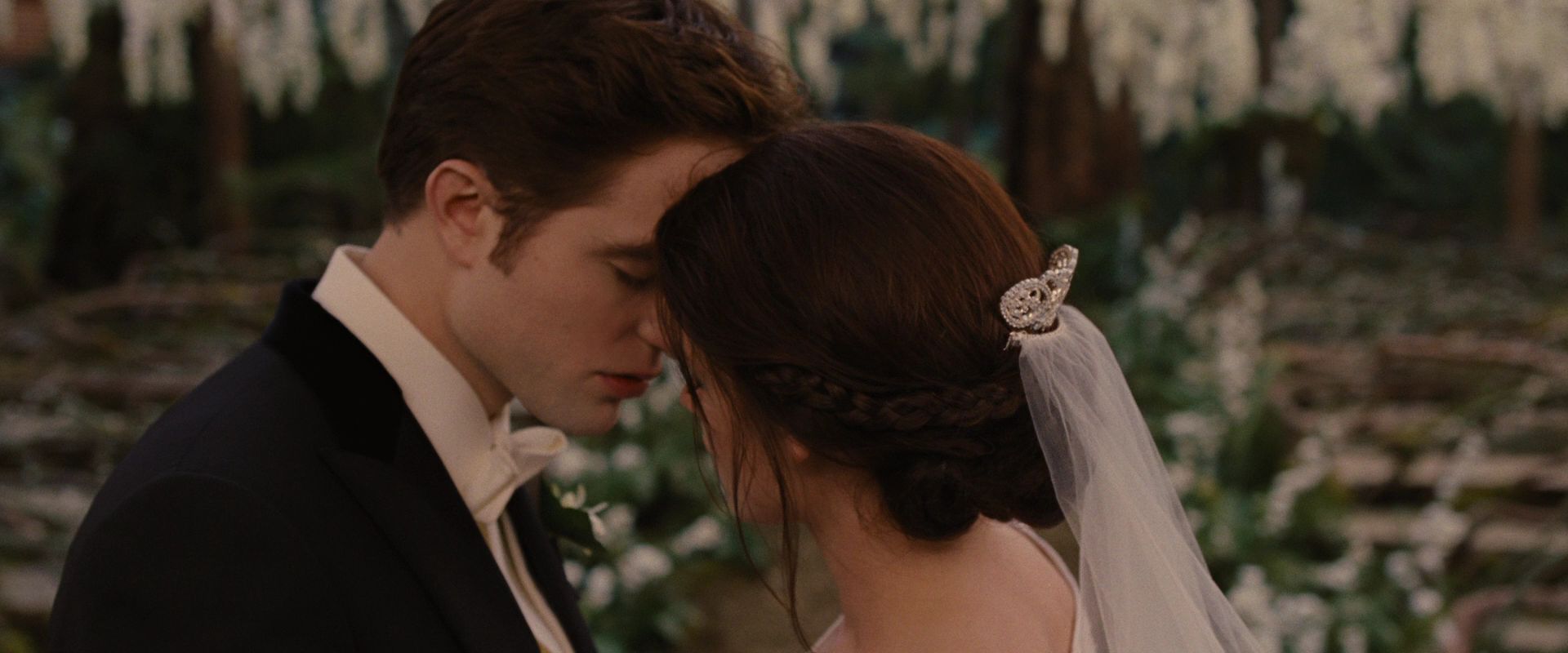 BreakingDawnPt1-0646.jpg