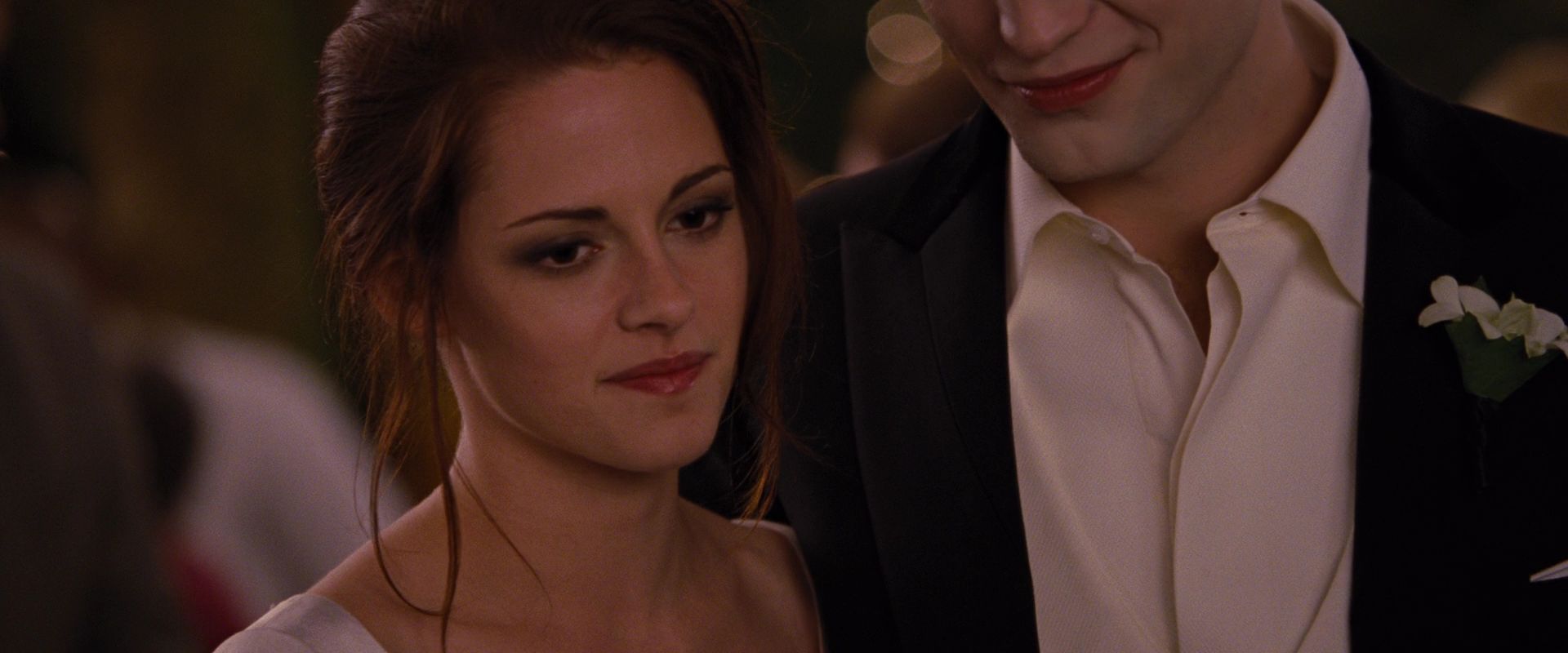 BreakingDawnPt1-0708.jpg