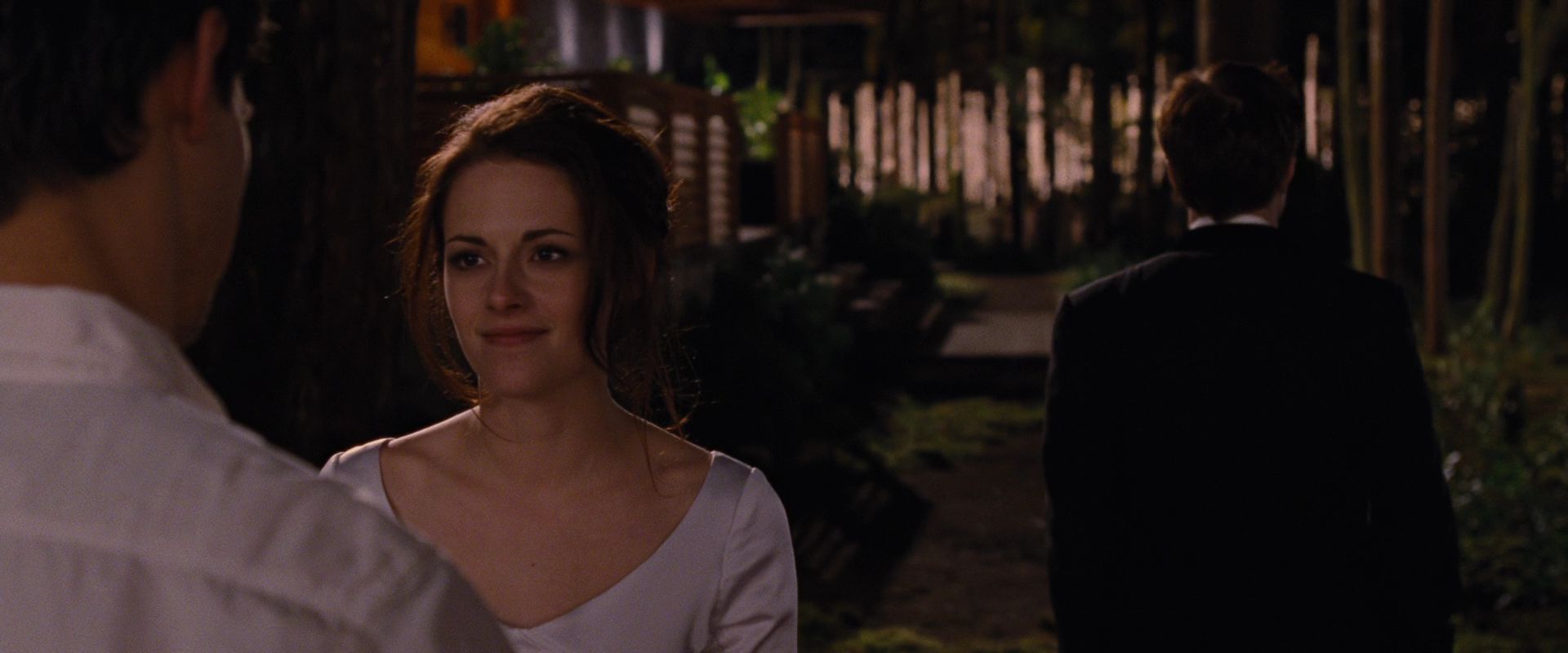 BreakingDawnPt1-0931.jpg