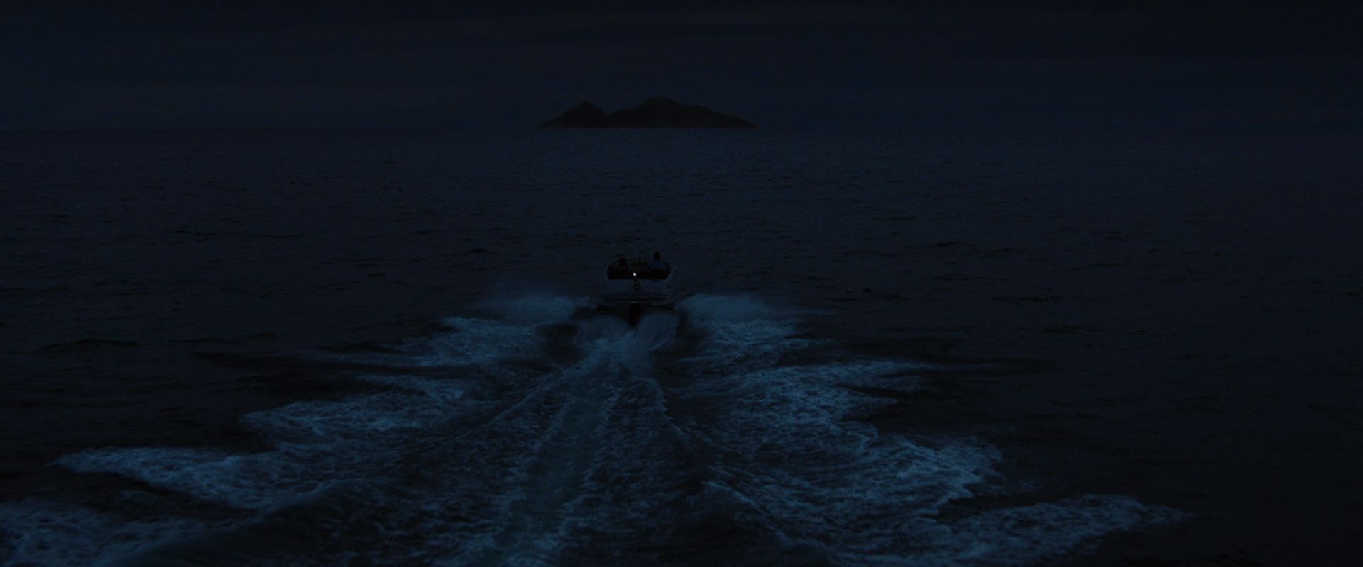 BreakingDawnPt1-1321.jpg