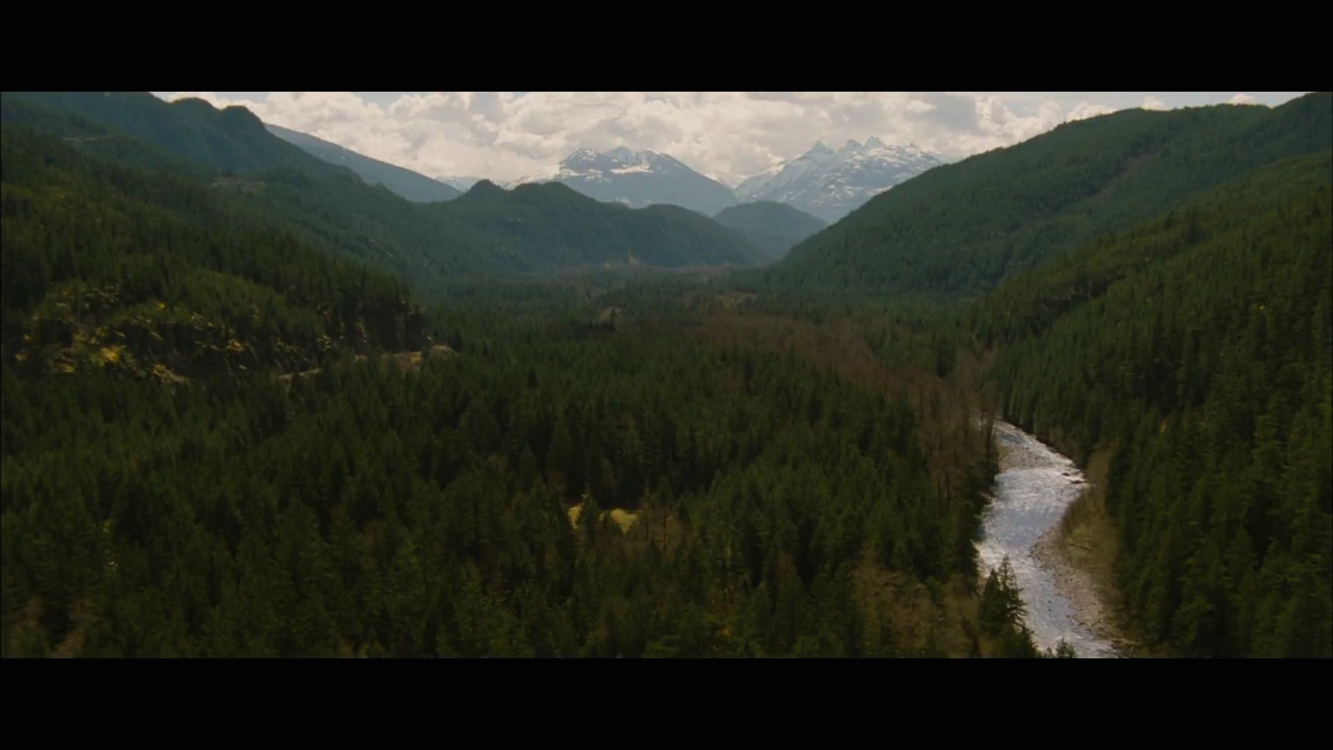 BDPt2Trailer0002.jpg