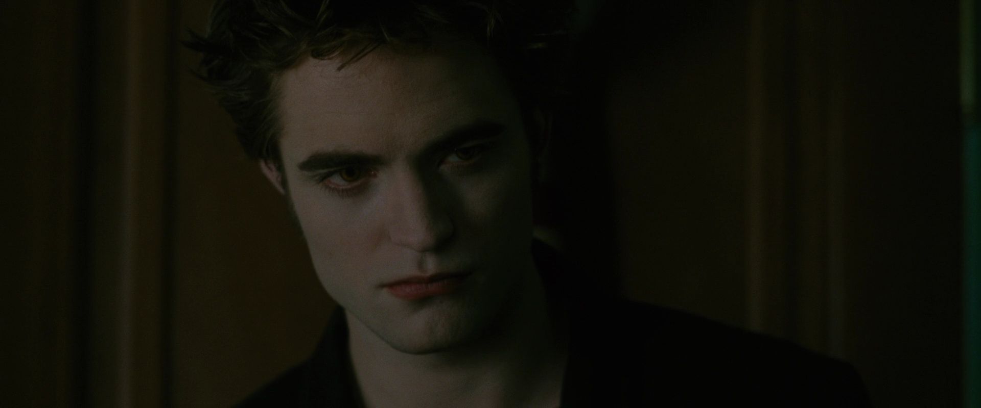 NewMoon3800.jpg