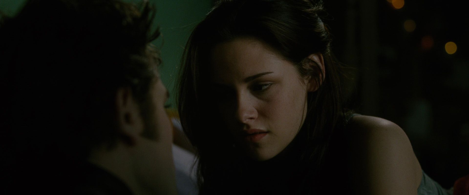 NewMoon3835.jpg