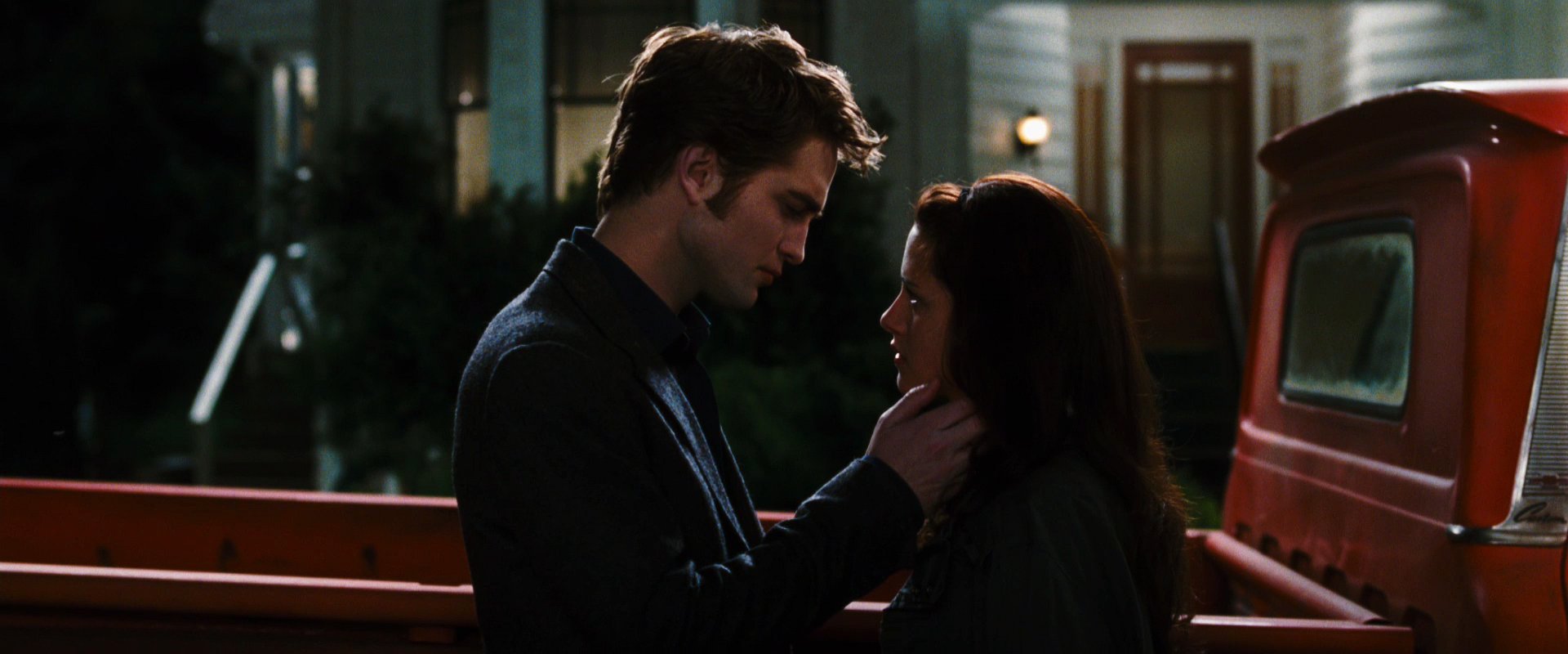 NewMoon_Teaser0009.jpg