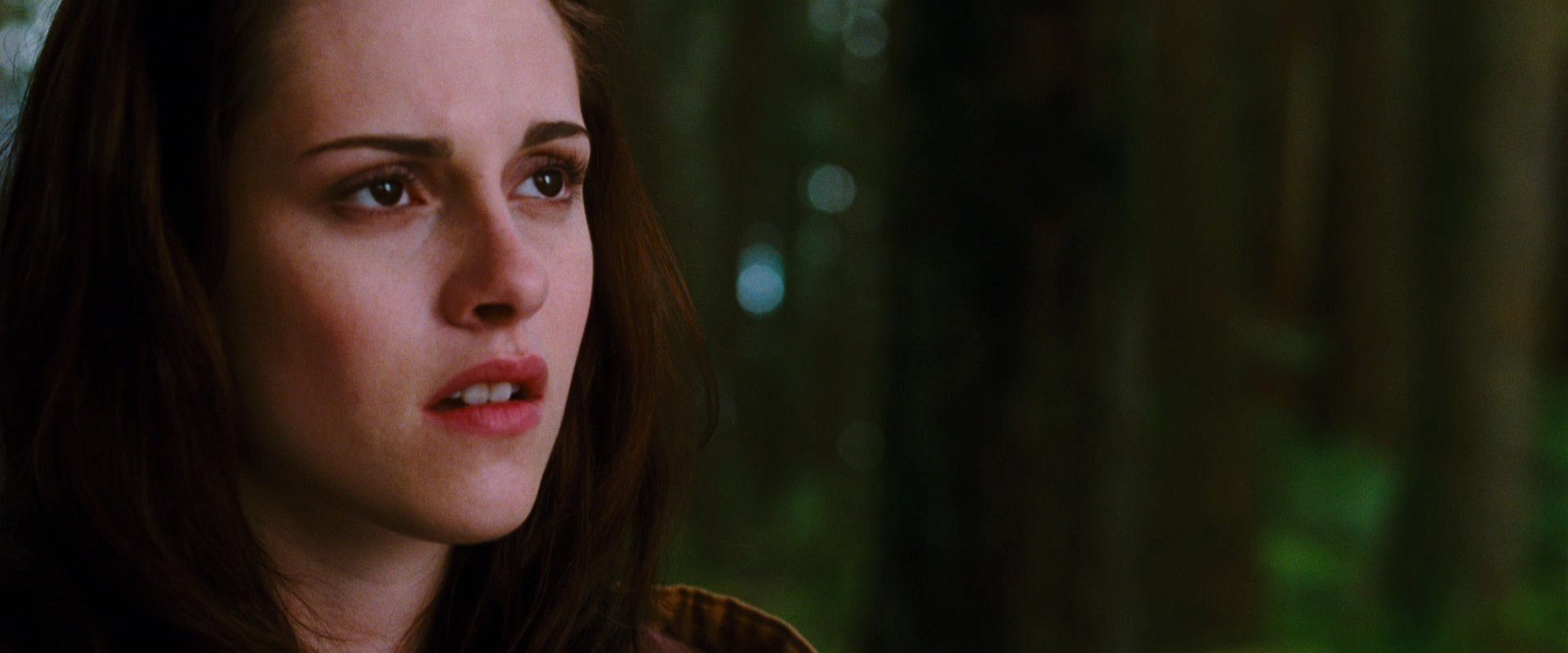 NewMoon_Teaser0061.jpg