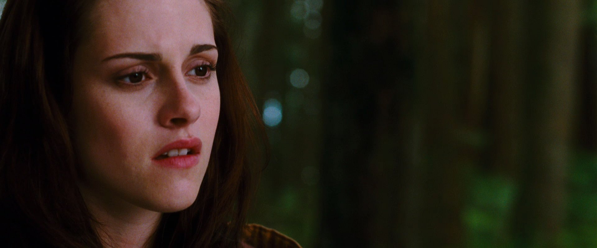 NewMoon_Teaser0063.jpg