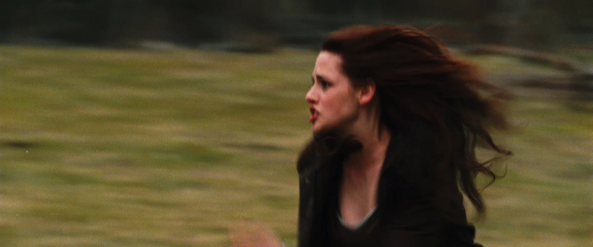 NewMoon_Teaser0097.jpg