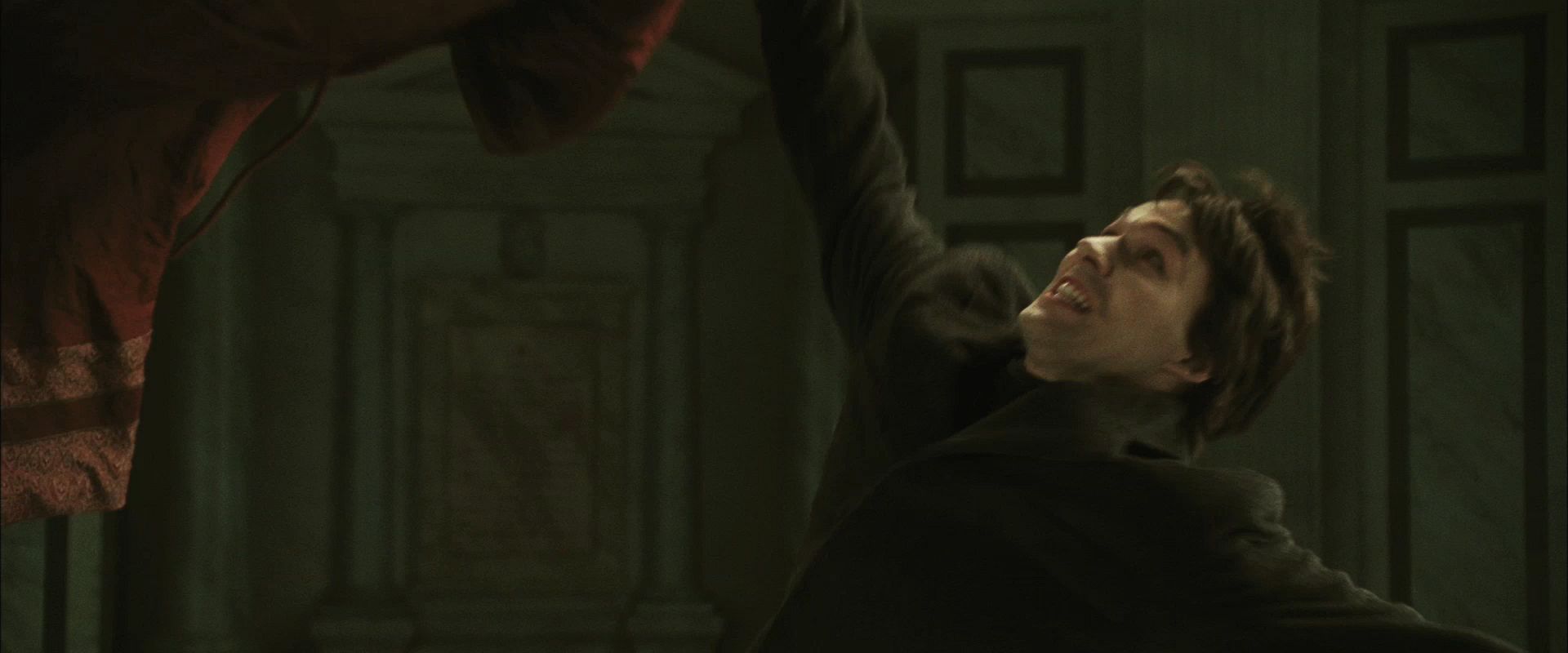 NewMoonTrailer0180.jpg