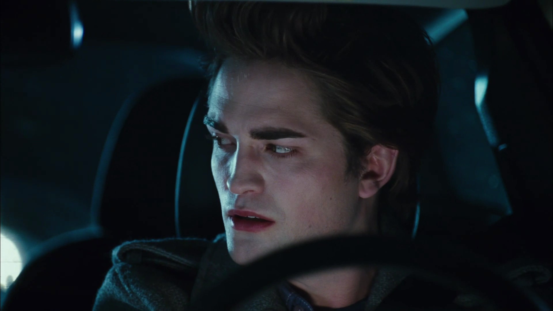 TwilightTeaser2_0026.jpg