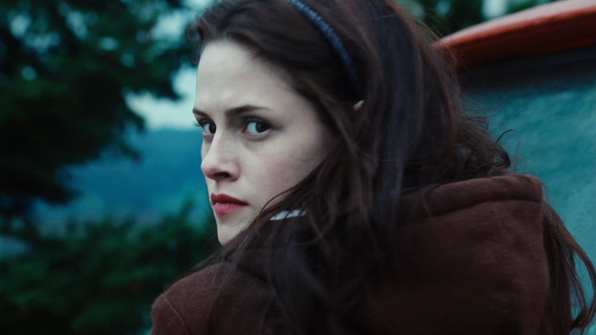 TwilightTrailer0016.jpg
