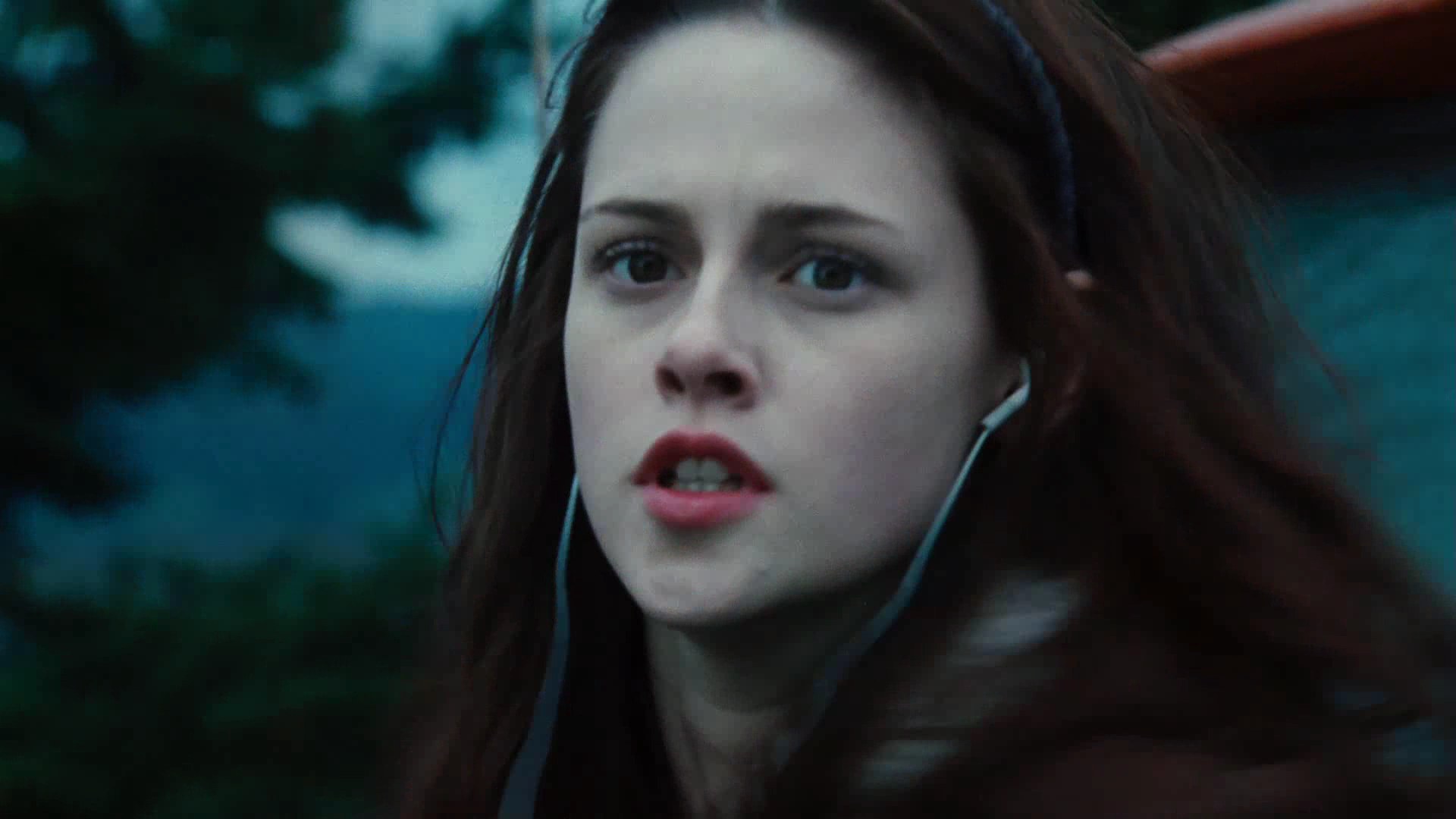 TwilightTrailer0018.jpg