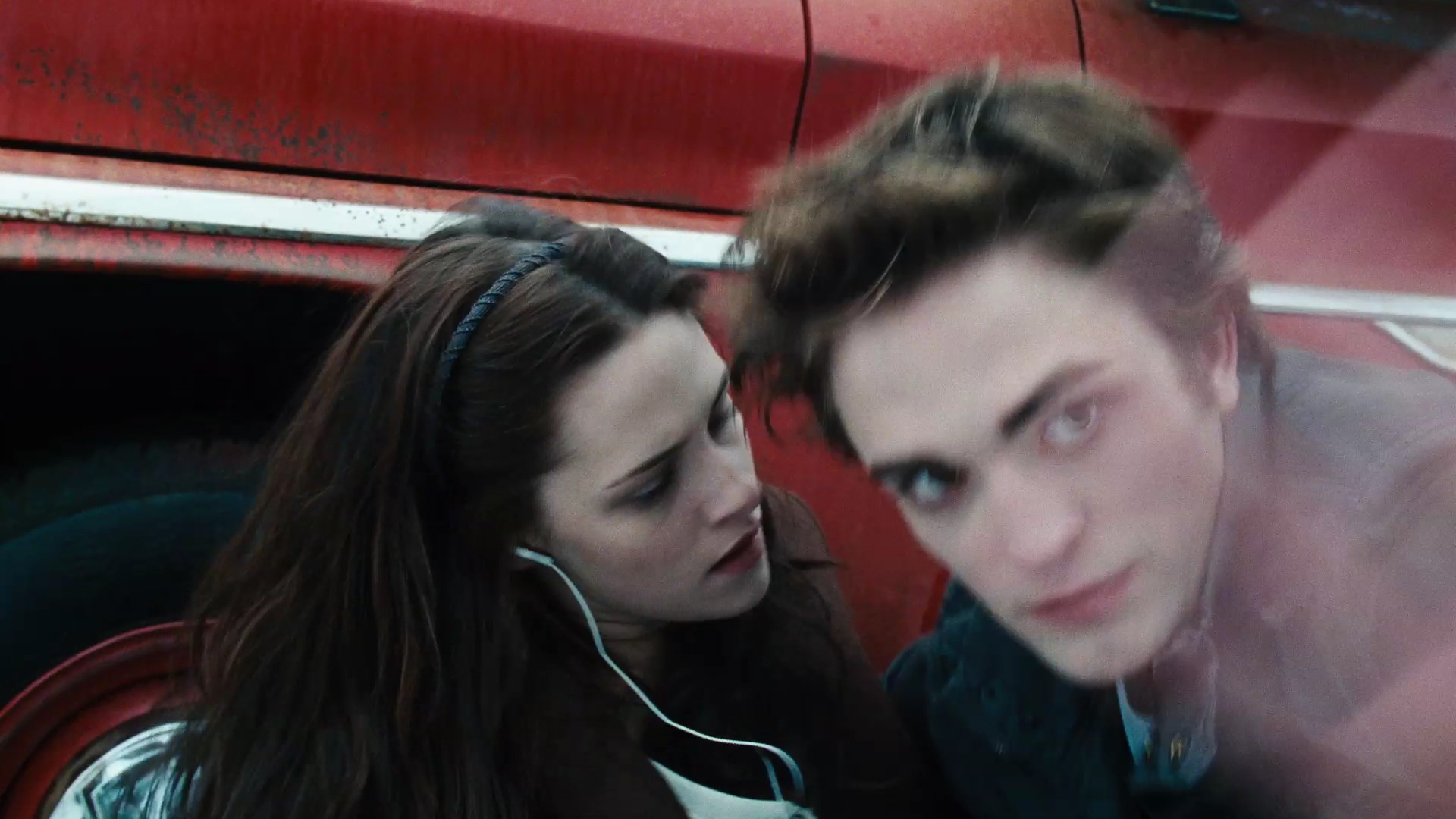 TwilightTrailer0024.jpg
