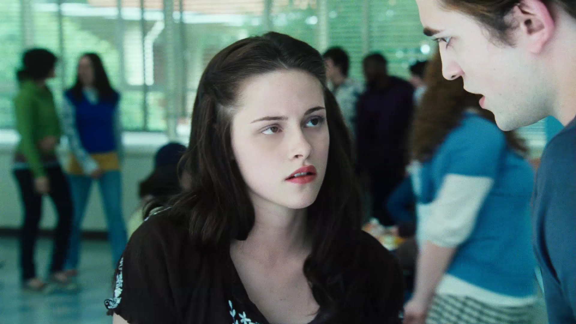 TwilightTrailer0053.jpg