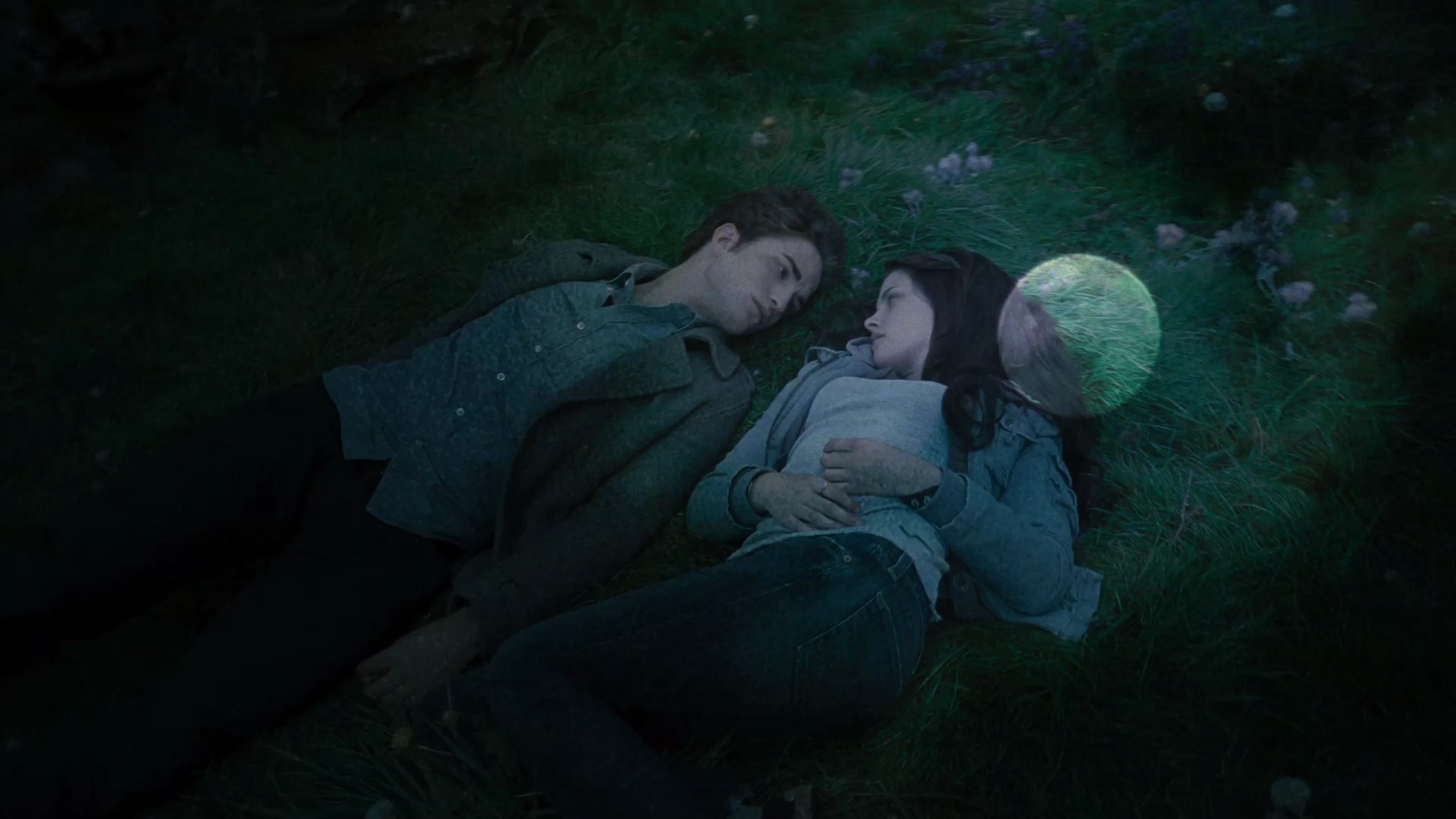 TwilightTrailer0063.jpg