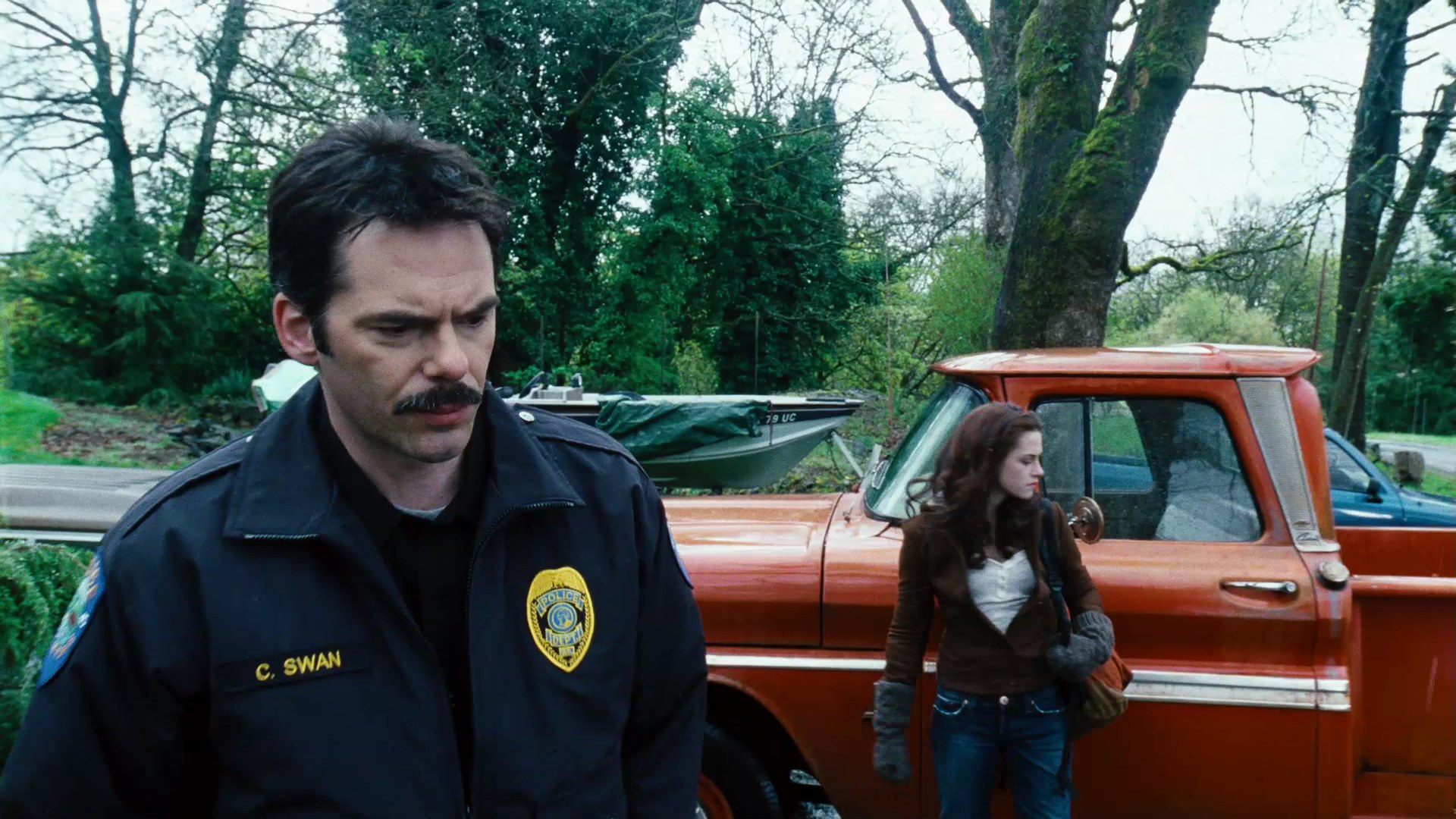 TwilightTrailer0103.jpg
