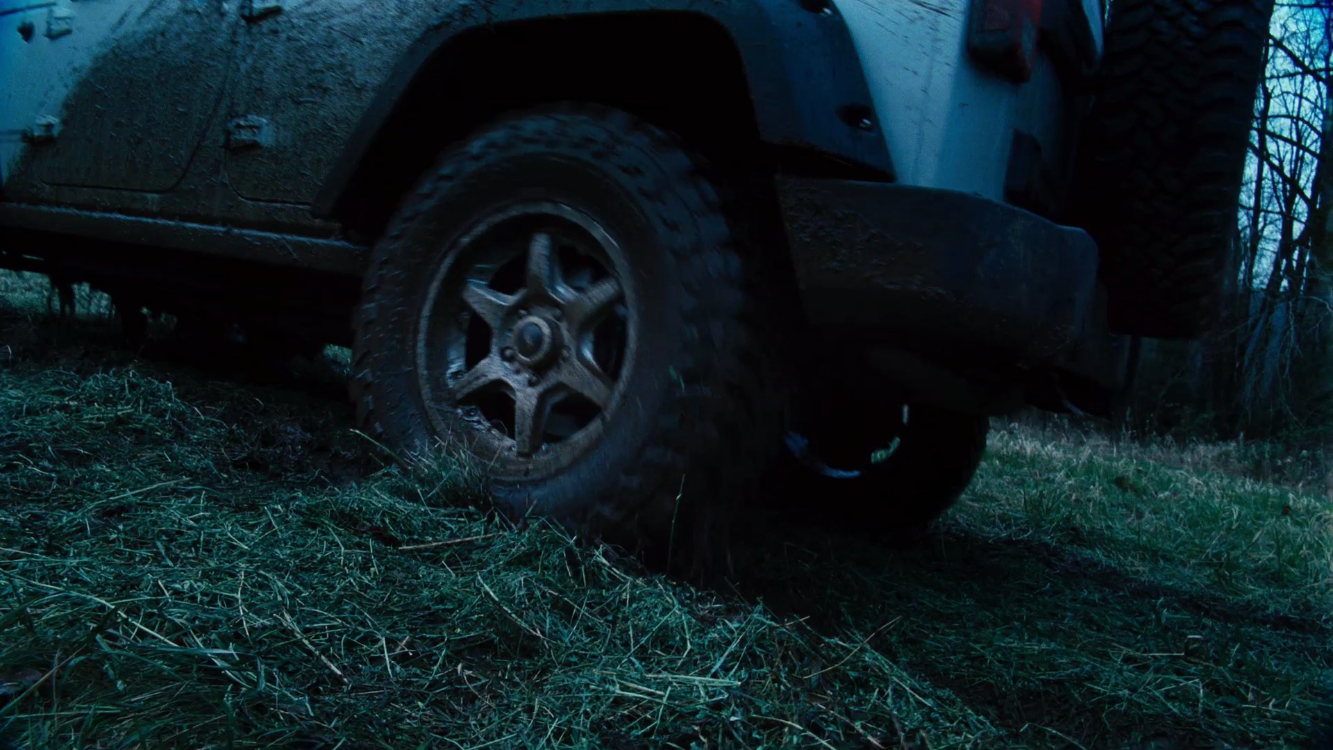 TwilightTrailer0130.jpg
