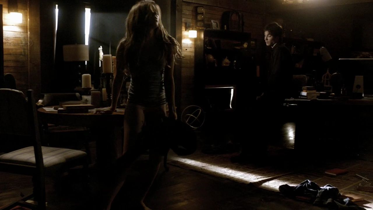 106VampireDiaries0807.jpg