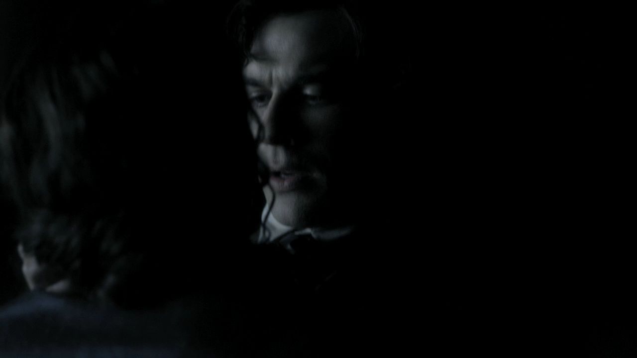113VampireDiaries0055.jpg