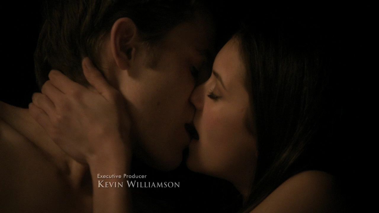 113VampireDiaries0119.jpg