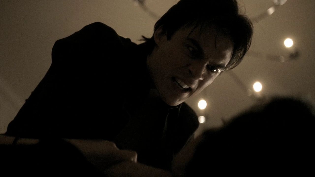 121VampireDiaries0696.jpg