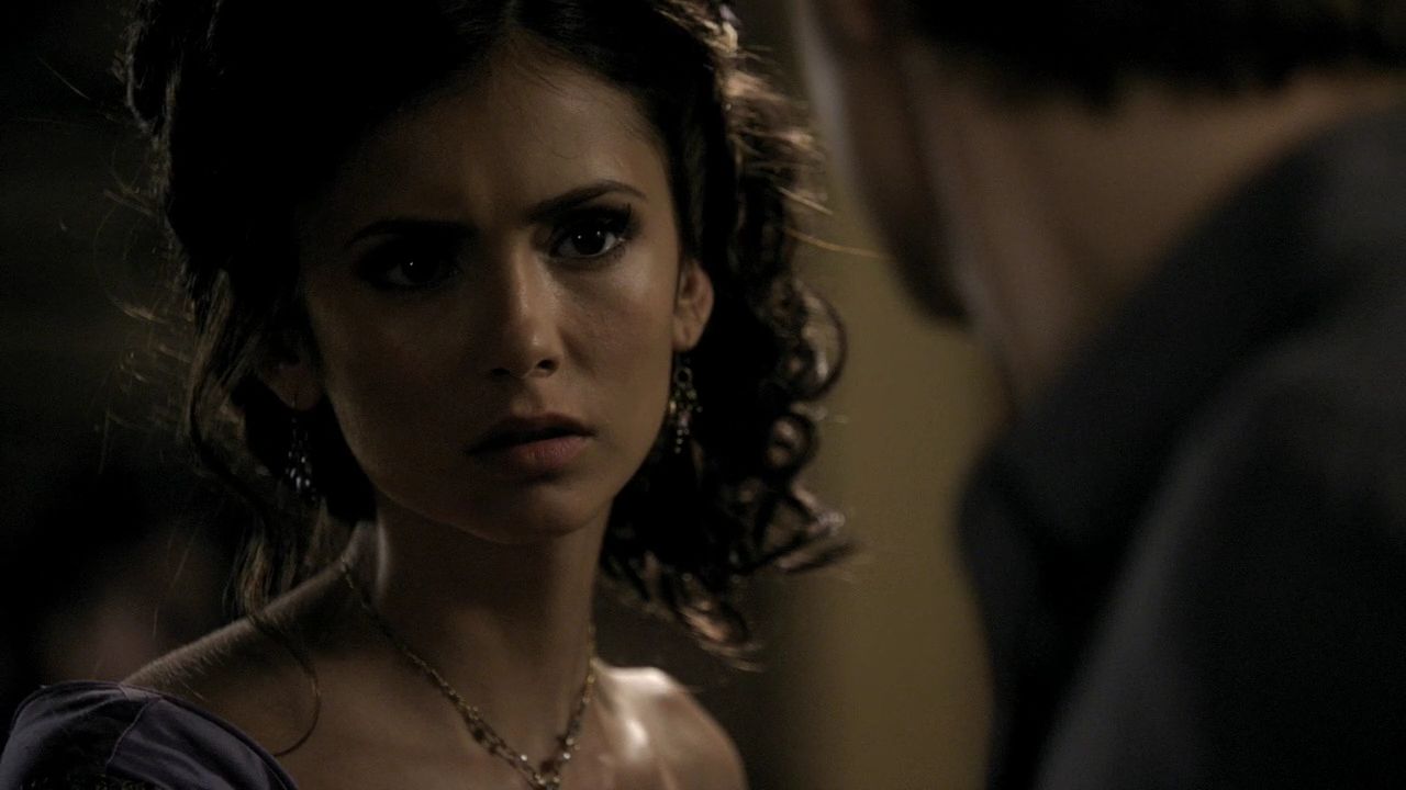 204VampireDiaries0100.jpg