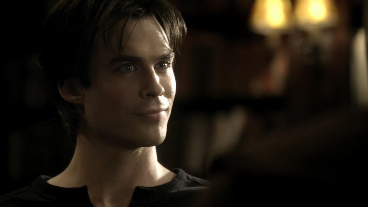 207VampireDiaries0094.jpg