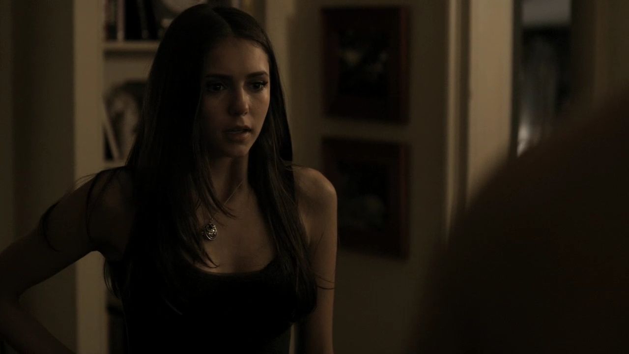 210VampireDiaries0054.jpg