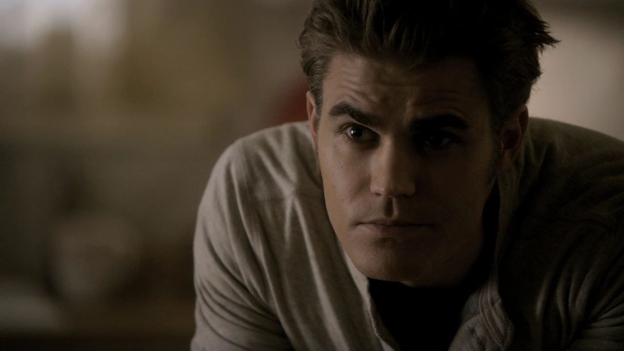 210VampireDiaries0207.jpg