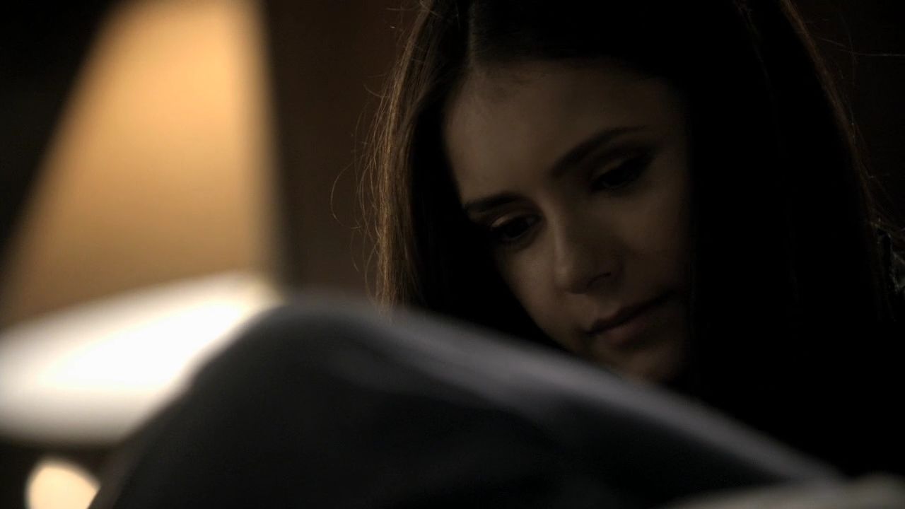 212VampireDiaries1155.jpg