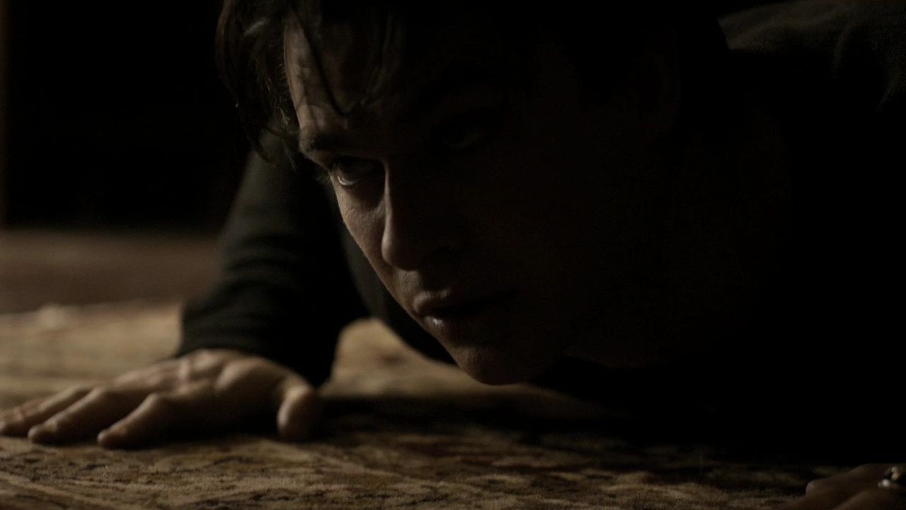 214VampireDiaries0918.jpg