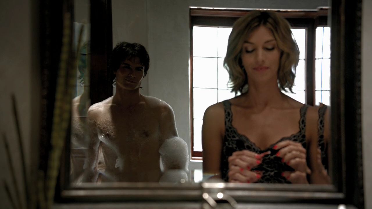 301VampireDiaries0268.jpg