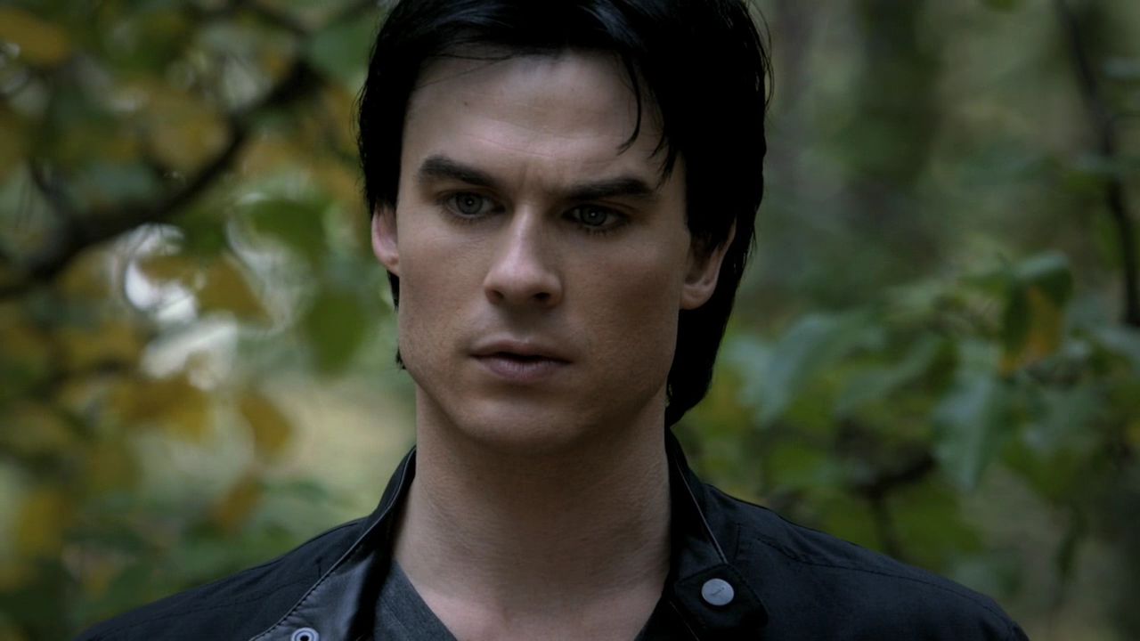 311VampireDiaries1700.jpg