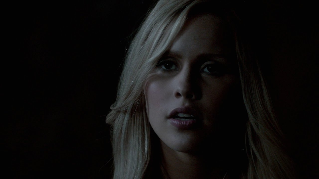 319VampireDiaries1471.jpg