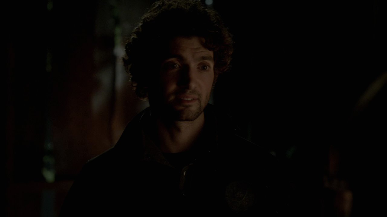 413VampireDiaries0517.jpg